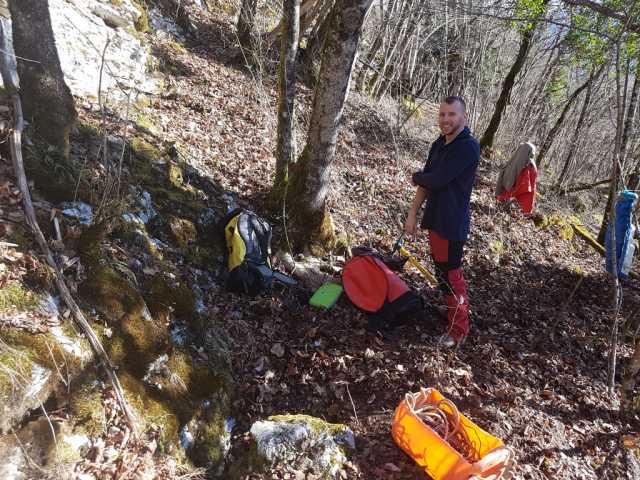 Grotte sur faille