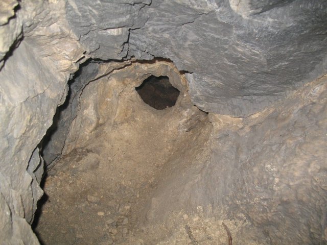 Trous des Barbares